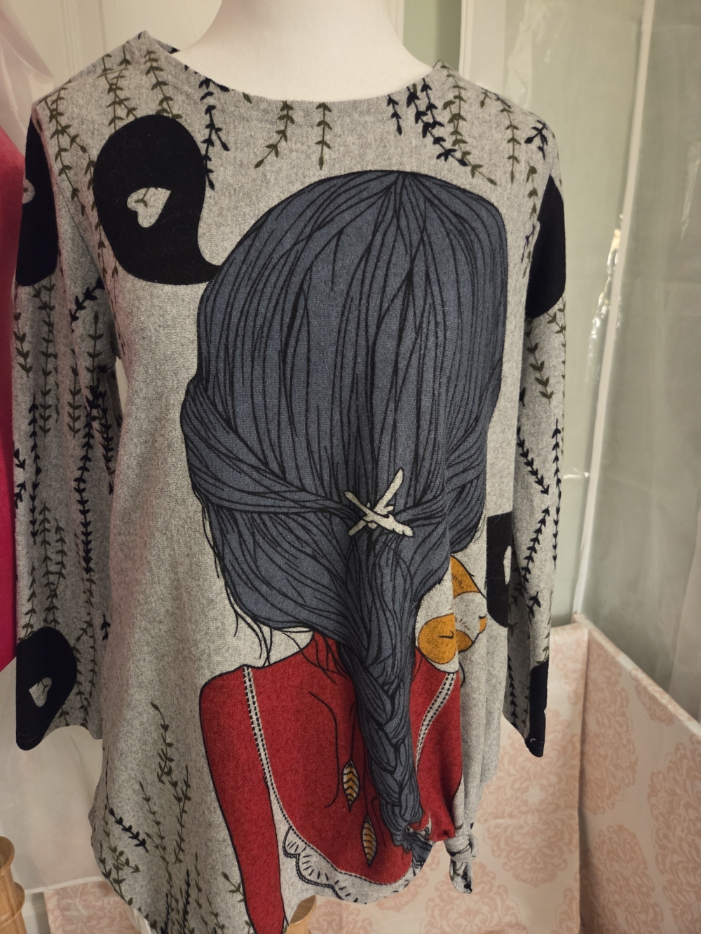 Seusyu Cartoon Game "Character" Shirt - Sweater - Dress - Top Asymmetrical Side - Picture 8 of 15